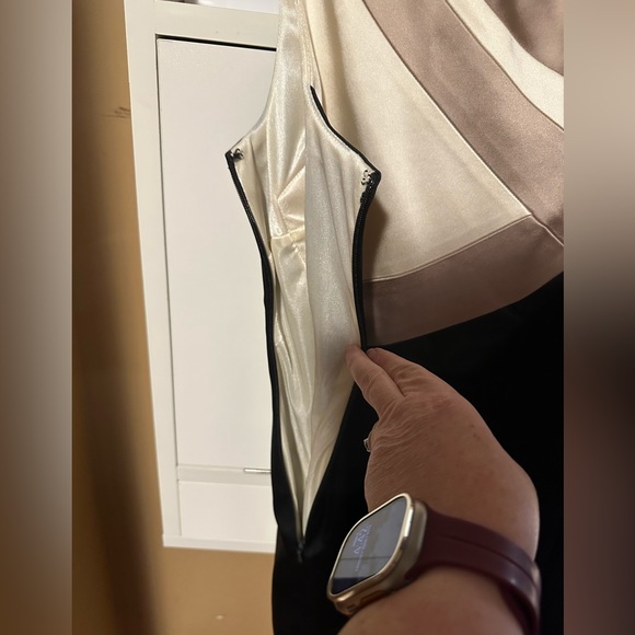 JAX Color Block Split Shoulder Midi Sheath Formal Dress Black Beige Cream Sz 10 - Picture 3 of 4